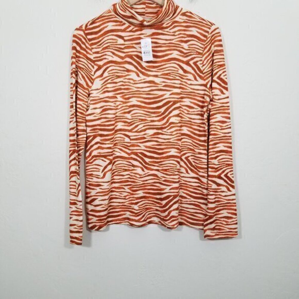 NWT LOFT Animal Print Long Sleeve Sweater Size L